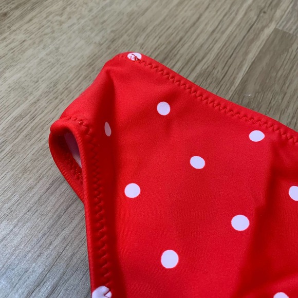 NWT Cupshe Womens Bikini Swimsuit Bottoms Size Small Red White Polka Dot - Picture 6 of 12
